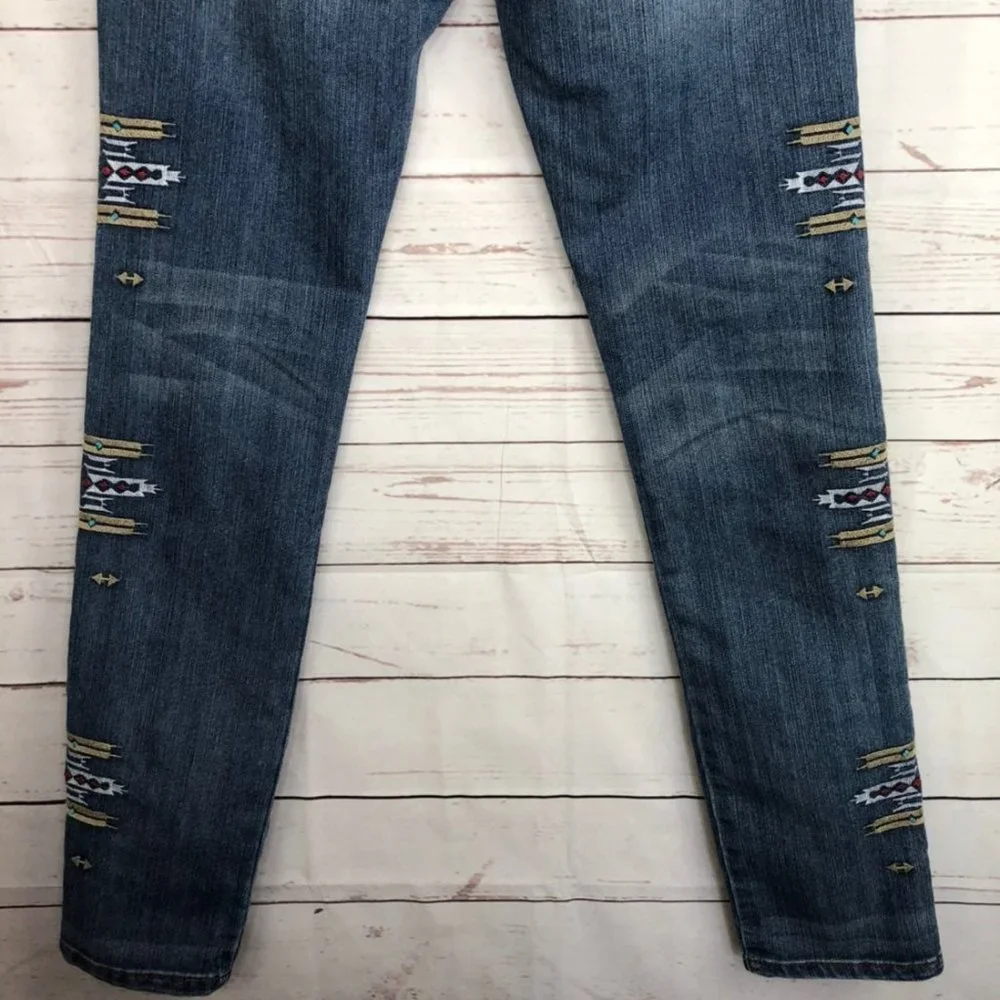 Allen B. Embroidered Jeans 4 - Picture 6 of 8